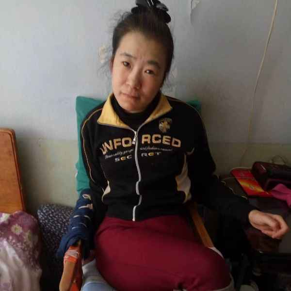 辽宁44岁单身美女真诚找对象-昭通相亲网