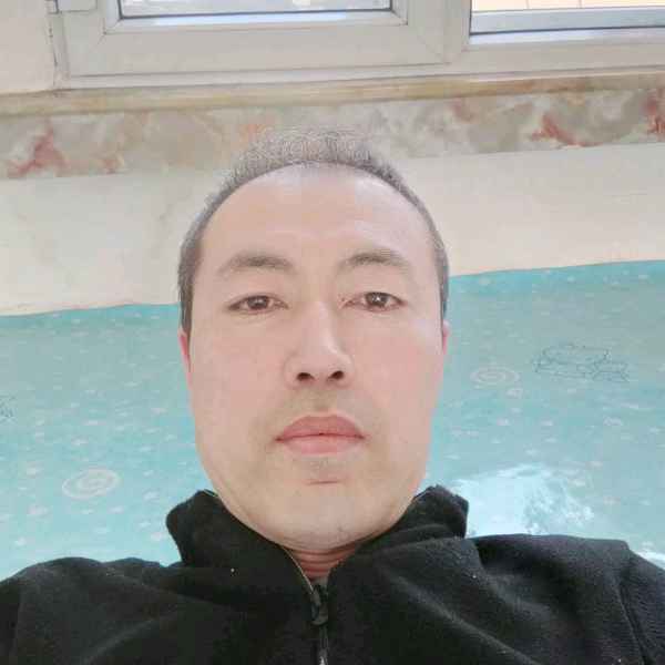 黑龙江43岁单身帅哥真诚找对象-昭通相亲网