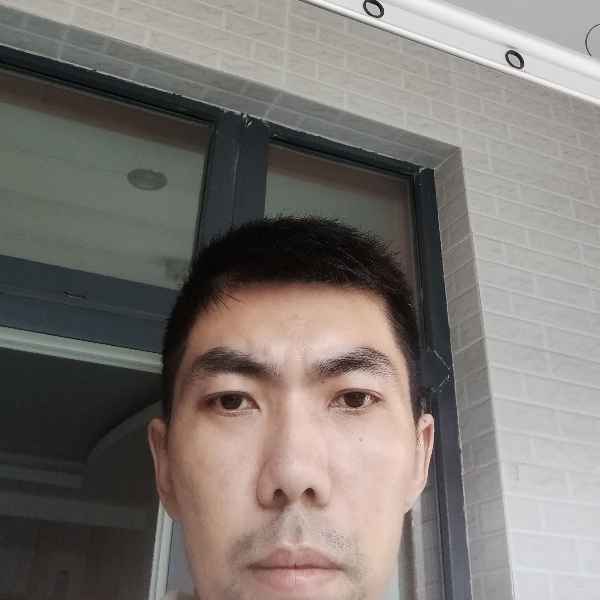 江苏37岁单身帅哥真诚找对象-昭通相亲网