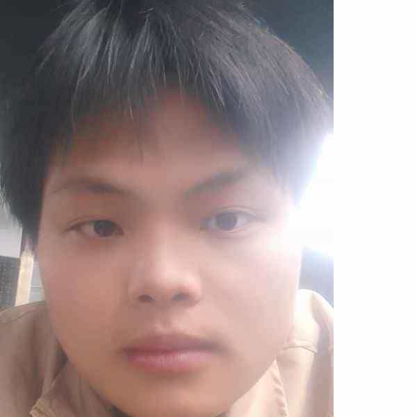 22岁岁河南单身帅哥 - 昭通吉缘网