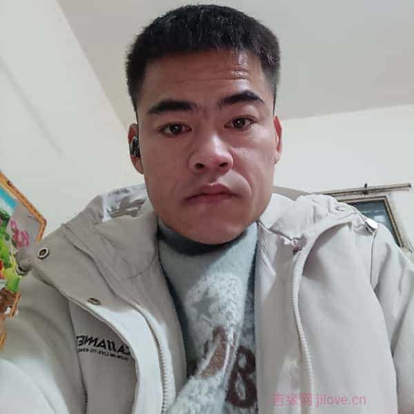 36岁岁陕西单身帅哥 - 昭通吉缘网